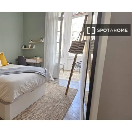 Rent this 7 bed room on Carrer de Provença in 249, 251