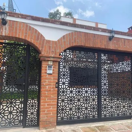Buy this 4 bed house on Escuela Primaria Héroes de Churubusco in Calle Vicente García Torres 13, Coyoacán