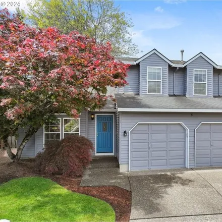 Buy this 3 bed house on 11690 Southwest Penn Court in Tigard, OR 97223