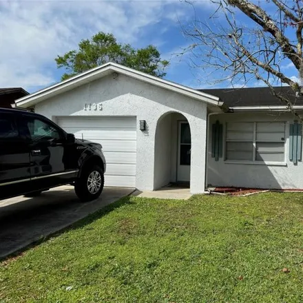 Buy this 2 bed house on 1112 Waters Edge Drive in Polk County, FL 33801