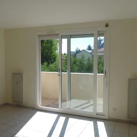 Image 3 - 146 Avenue Franklin Roosevelt, 69500 Bron, France - Apartment for rent