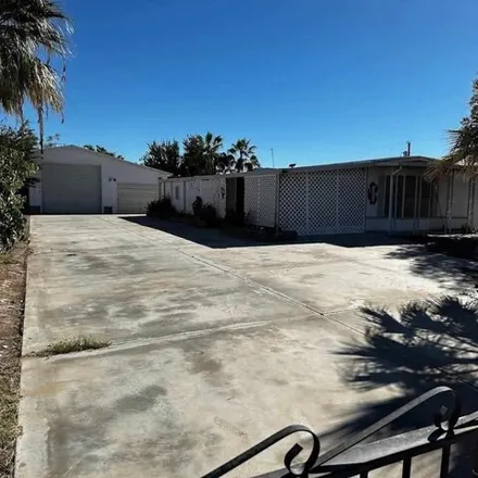 Buy this studio apartment on 12327 South Paula Avenue in Fortuna Foothills, AZ 85367