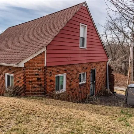 Image 3 - Mount Olive Church of God In Christ, Mount Carmel Road, Penn Hills, PA 15147, USA - House for sale