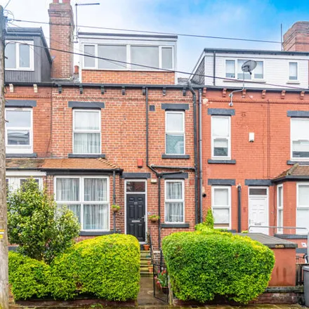 Buy this 2 bed townhouse on Beechwood Terrace in Leeds, LS4 2NG