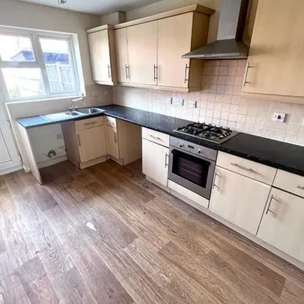 Rent this 4 bed apartment on Reeves Close in Tividale, DY4 7SQ