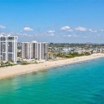 Buy this 2 bed condo on 3447 Flamingo Avenue in Lauderdale-by-the-Sea, Broward County