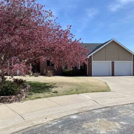 Buy this 5 bed house on 1001 West 37th Street in Hays, KS 67601