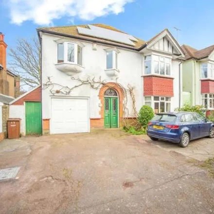 Buy this 4 bed house on Huntsmans Corner in Maidstone Road, Medway