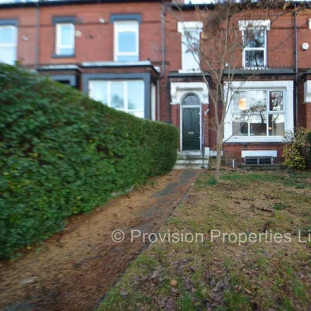 Image 3 - Ebberston Place, Leeds, LS6 1LE, United Kingdom - Townhouse for rent
