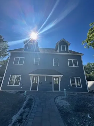 Rent this 3 bed townhouse on 303 Grant St Unit B in Framingham, Massachusetts