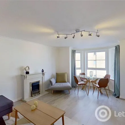 Image 4 - 6 Dicksonfield, City of Edinburgh, EH7 5ND, United Kingdom - Apartment for rent