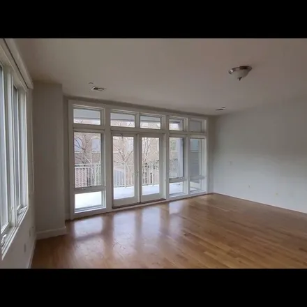 Rent this 2 bed apartment on 90 Bay Street Landing in New York, NY 10301
