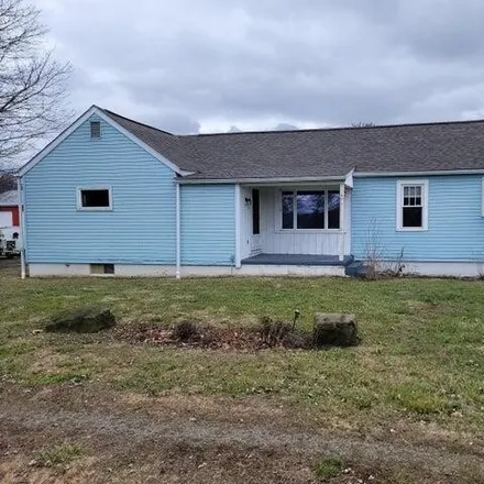 Buy this 2 bed house on 4858 Sugar Grove Road Southeast in Horns Mill, Berne Township