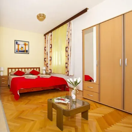 Image 1 - 21312 Općina Podstrana, Croatia - Apartment for rent