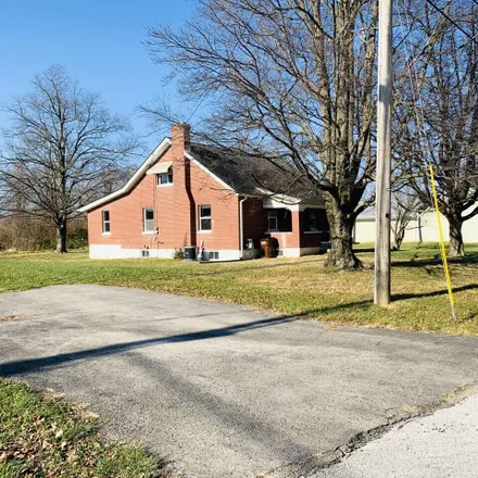 Image 4 - American Legion Hall, South Lincoln Boulevard, Hodgenville, Larue County, KY 42748, USA - Loft for sale