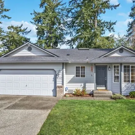 Buy this 3 bed house on 6699 Gateway Terrace in Everett, WA 98203
