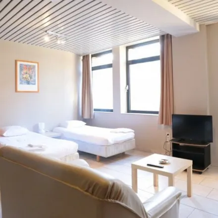 Rent this 1 bed apartment on Condo Gardens Brussels in Rue Jolly - Jollystraat, 1030 Schaerbeek - Schaarbeek