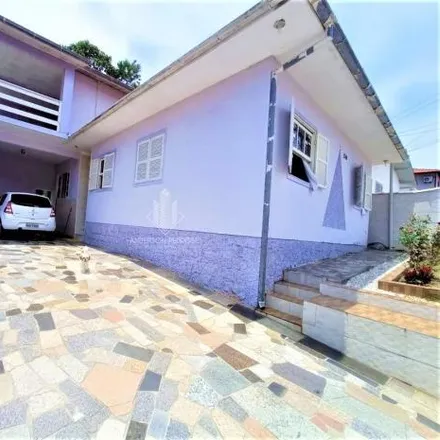 Buy this 3 bed house on Rua José Ferreira Macedo Sobrinho in Alto Aririú, Palhoça - SC