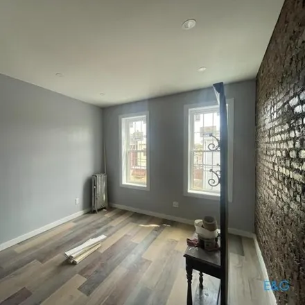 Image 6 - 367 E 54th St Unit 2r, Brooklyn, New York, 11203 - Apartment for rent