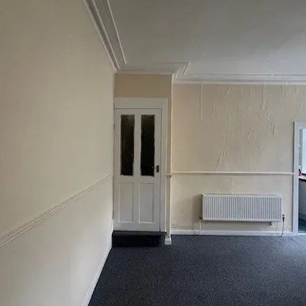 Image 3 - Whetley Academy, Whetley Lane, Bradford, BD8 9HZ, United Kingdom - Townhouse for rent