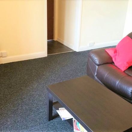Rent this 5 bed apartment on Bridge Street in Barnsley, S71 1LQ