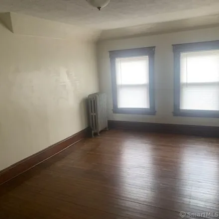Image 9 - 151 Barker Street, Hartford, CT 06114, USA - Apartment for rent
