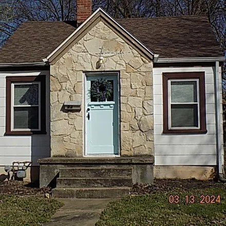 Image 3 - 928 South Broadway Avenue, Springfield, MO 65806, USA - House for sale
