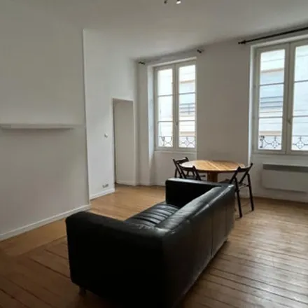 Image 1 - 6 Rue de Paris, 60200 Compiègne, France - Apartment for rent