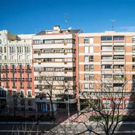 Image 5 - Calle de Luchana, 38, 28010 Madrid, Spain - Room for rent