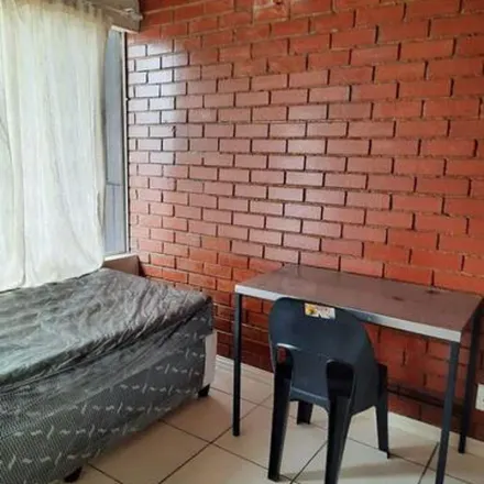 Rent this 3 bed apartment on Stiemens Street in Braamfontein, Johannesburg