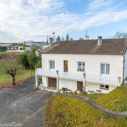 Buy this 3 bed house on 37 Rue du Marché in 47330 Castillonnès, France