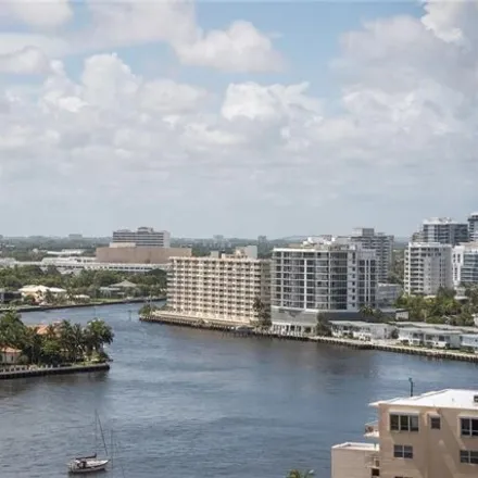 Rent this 2 bed condo on 3033 Poinsettia Street in Fort Lauderdale, FL 33316