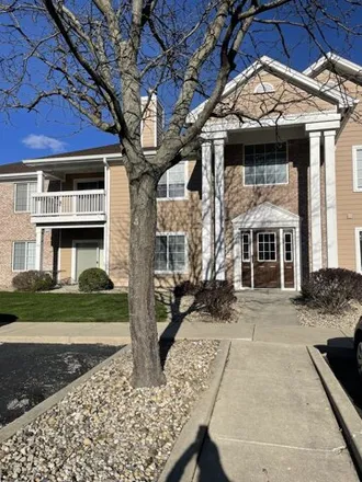 Buy this 3 bed condo on 6511 Jade Stream Court in Indianapolis, IN 46237