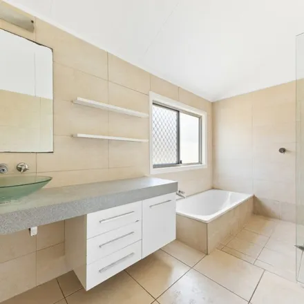 Image 8 - 5 Gebbie Street, Kelvin Grove QLD 4059, Australia - Apartment for rent