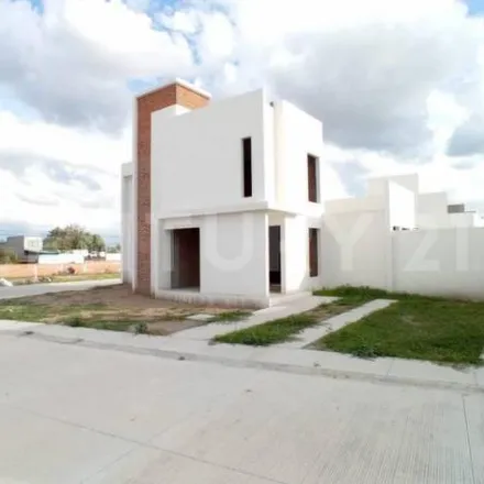 Buy this 3 bed house on Calle del Ferrocarril in 76803 San Juan del Río, QUE