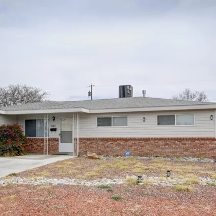 Buy this 3 bed house on 1530 Moon Street Northeast in Albuquerque, NM 87112