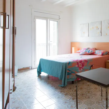 Rent this 6 bed room on unnamed road in 08001 Barcelona, Spain