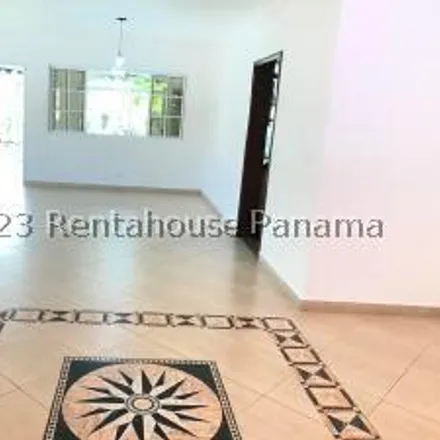 Buy this 3 bed house on Avenida de la Rotonda in Parque Lefevre, Panamá