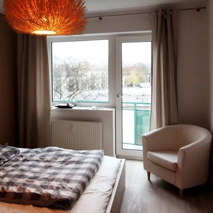 Rent this 3 bed apartment on Vogelweide 2 in 22081 Hamburg, Germany