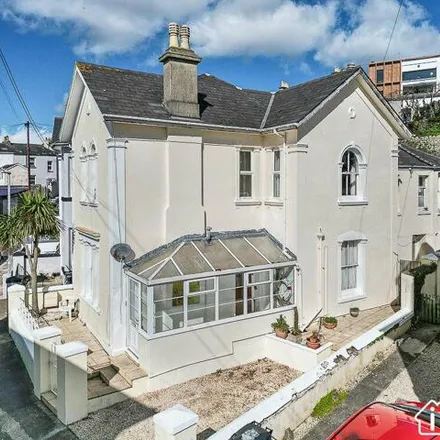 Buy this 5 bed duplex on St. Efride's Road in Torquay, TQ2 5SG