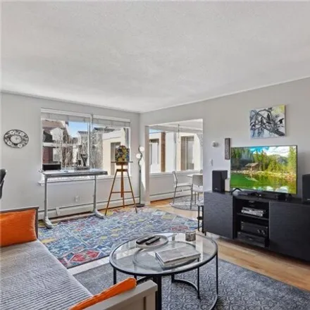 Buy this 1 bed condo on Mount Curve Condominiums in 1770 Bryant Avenue South, Minneapolis