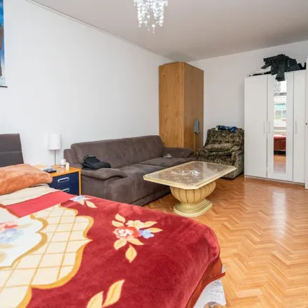 Image 1 - chlyne Hecht, Seidenweg, 3012 Bern, Switzerland - Apartment for rent