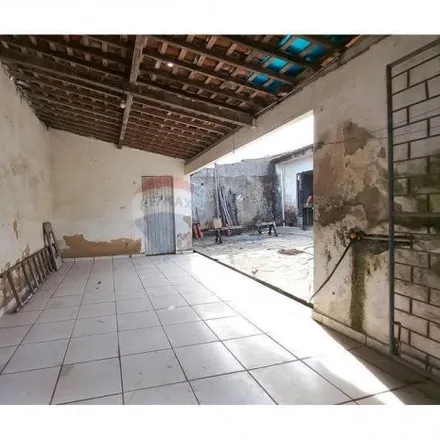 Buy this 5 bed house on Rua Deputado Armando Moreira Soares in Antares, Maceió - AL