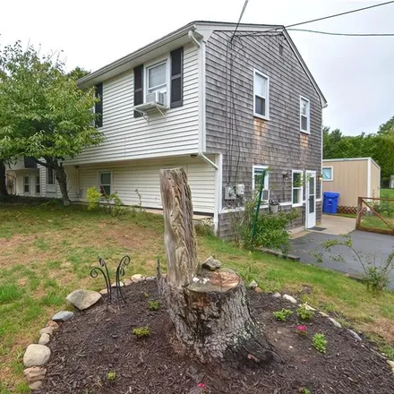 Buy this 4 bed house on 133 Berry Lane in Bristol, RI 02809
