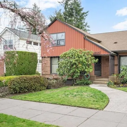 Buy this 5 bed house on 3606 Northeast Alameda Street in Portland, OR 97212