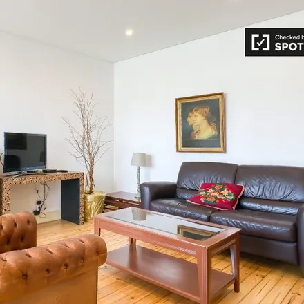 Rent this 3 bed apartment on Autoparque Paris (Nascente) in 1000-238 Lisbon, Portugal