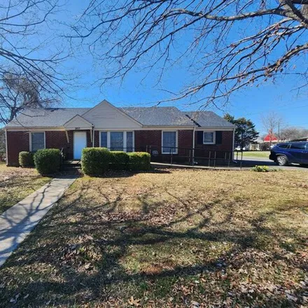 Buy this 2 bed house on 2862 Middle Tennessee Boulevard in Murfreesboro, TN 37130