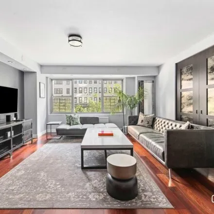 Buy this studio apartment on 400 E 56th St Apt 3D in New York, 10022