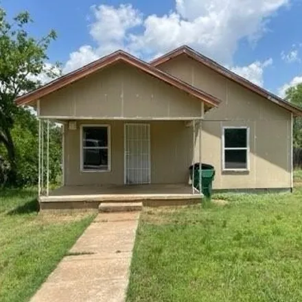 Buy this 3 bed house on 1187 Sabine Street in Coleman, TX 76834