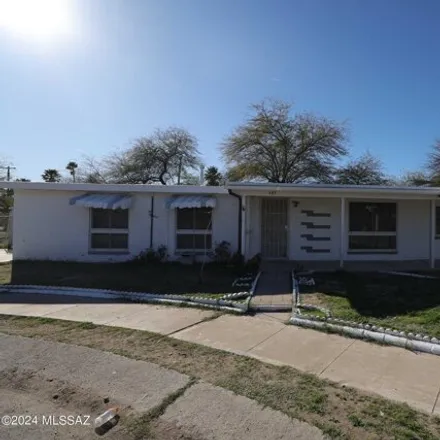 Buy this 3 bed house on West Calle Antonia in Tucson, AZ 85706